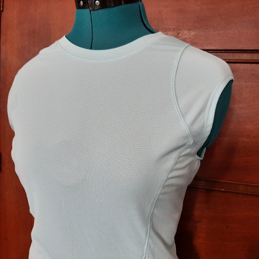 90 Degree Light Mint Cap Sleeved Tee- xsmall